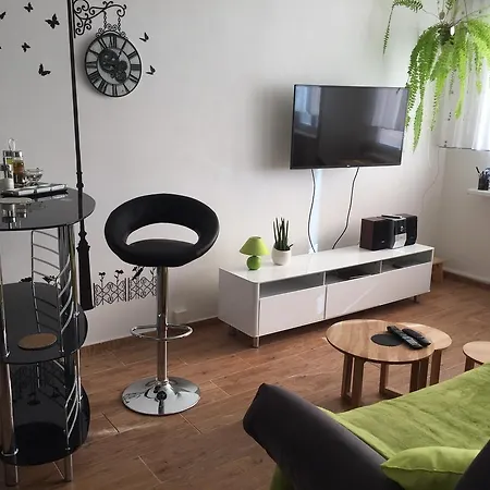 Iva Apartment *